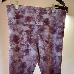 Athleta Elation Tie Dye 7/8 Tight